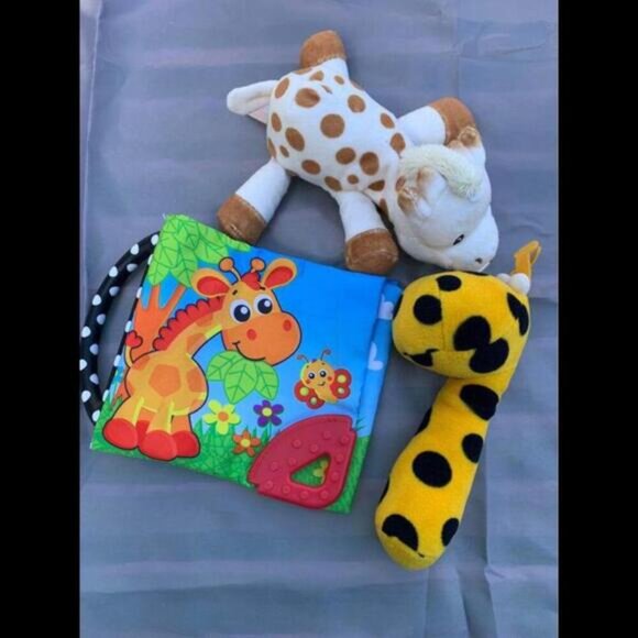 Baby Toy Lot Giraffe Theme - Picture 2 of 7